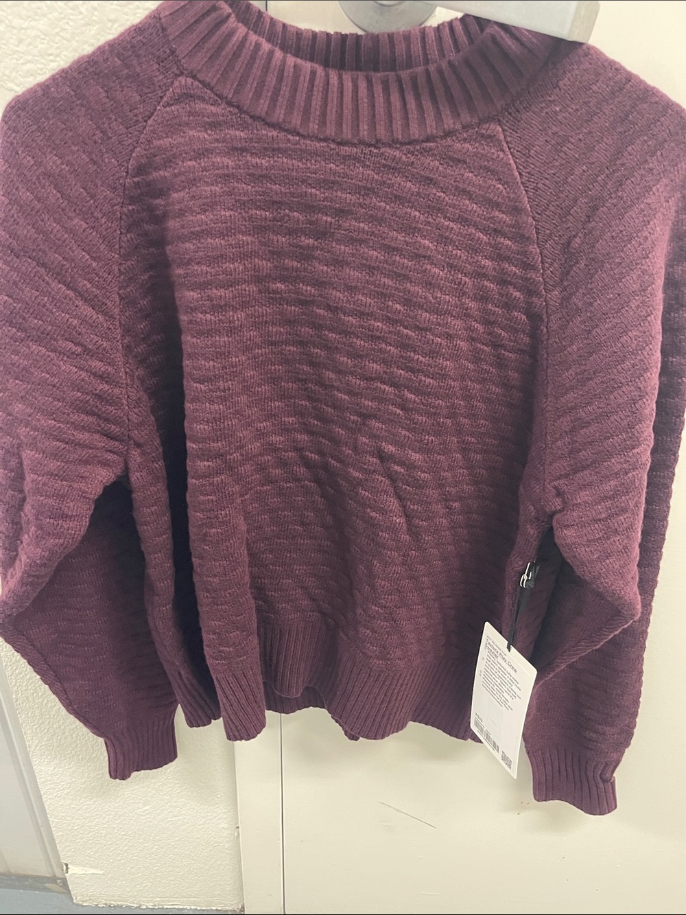 NWT lululemon athletica Ribbed Crew Sweater - Plum